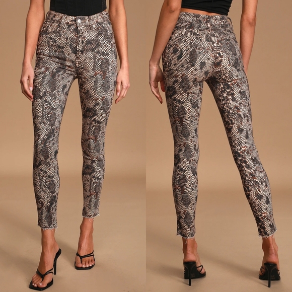 We The Free Snakeskin Ankle Jeans - Picture 2 of 14